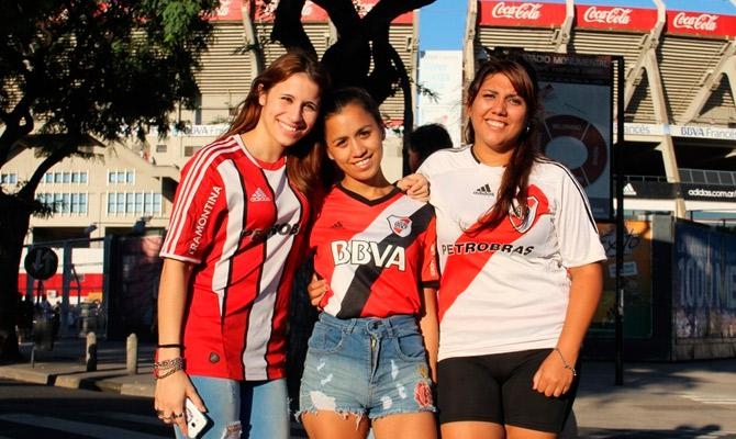 Futbol & Género | «Los clubes de fútbol tienen responsablidad social y deben comprometerse»