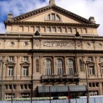 Abuso de poder en el Teatro Colón