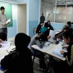 «El gobierno de la ciudad nos ubicó un basural en las ventanas de la escuela»