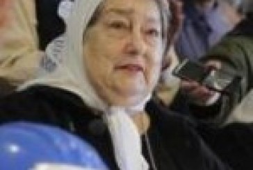 Hebe de Bonafini, madrina de los talleres ferroviarios de Tafí Viejo