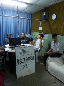 Solidaridad con FM Popular
