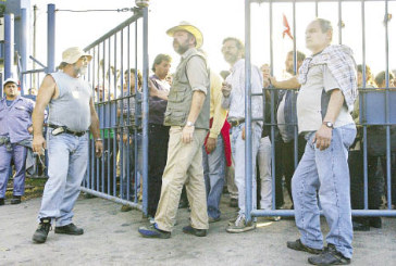 Cierra planta Barracas de Molinos: “Exigimos que no quede ningún compañero en la calle”