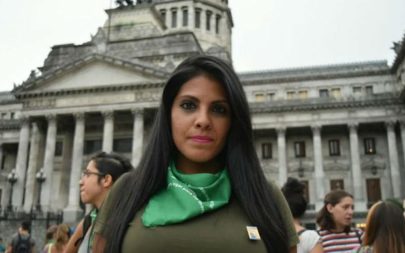 Eva Mieri | «Los pibes de Quilmes reciben basura en vez de comida»