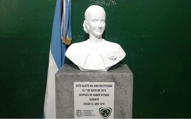 Evita 100 años | El busto de Eva volvió a Junín