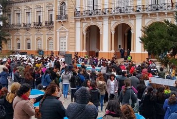 Salta | Acampe y paro indeterminado de docentes