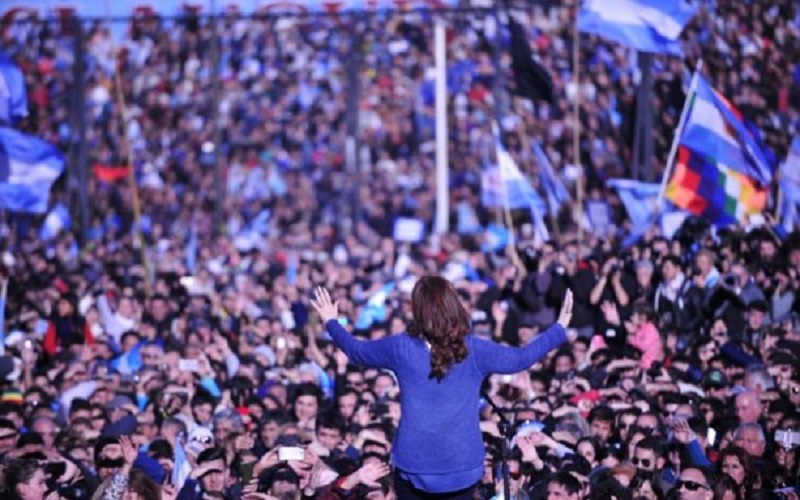 Acto CFK | «Una estrategia novedosa, no sé si verosímil”